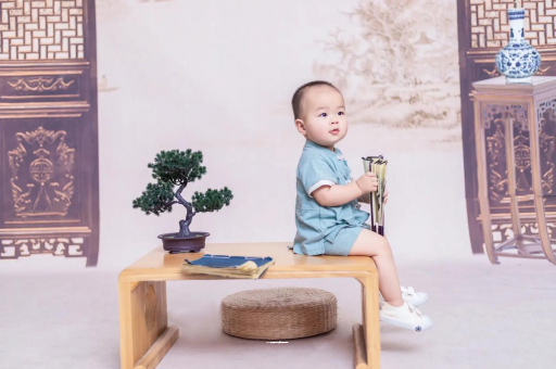 安达宝宝肚子疼怎么回事